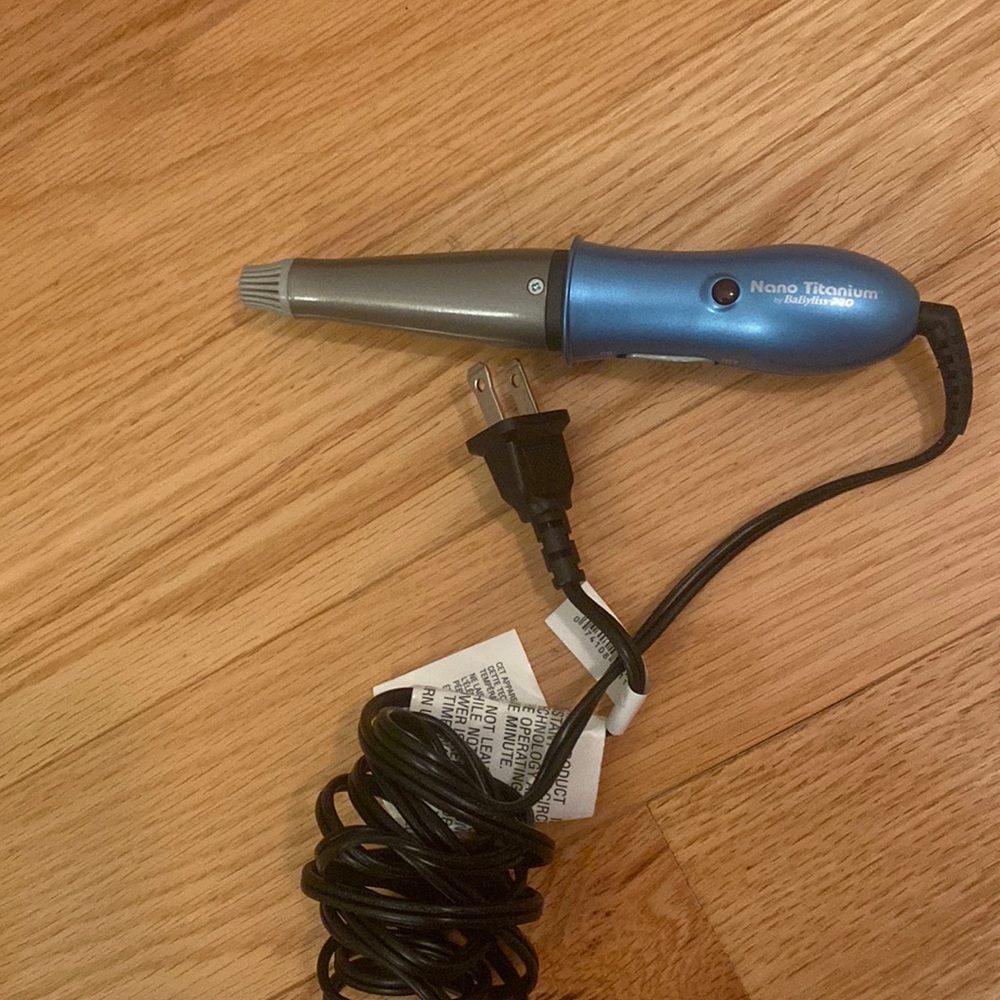 BaByliss Nano Titanium Hair Curler (Mini)